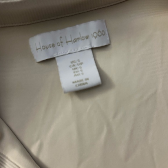 House of Harlow 1960 Camel NWOT V-Neck Body Suit - Picture 4 of 4